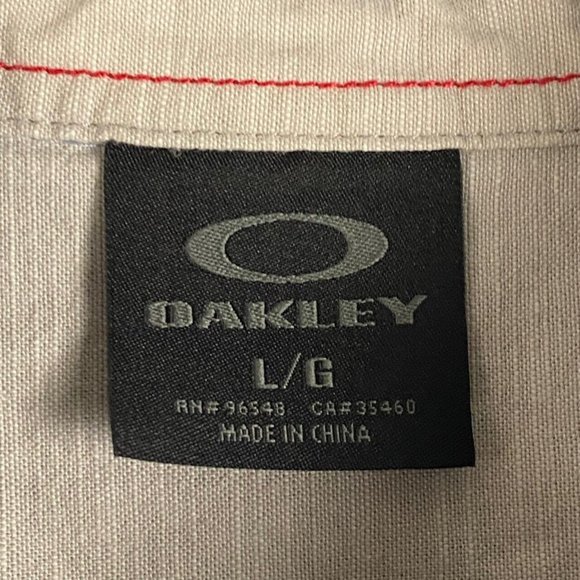 Oakley Light Blue Casual Button Down Shirt - Picture 4 of 9